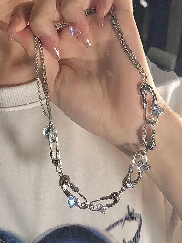 EMMIOL Collar de corazón de circón con patrón de imperdible