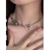 EMMIOL Collar de corazón de circón con patrón de imperdible
