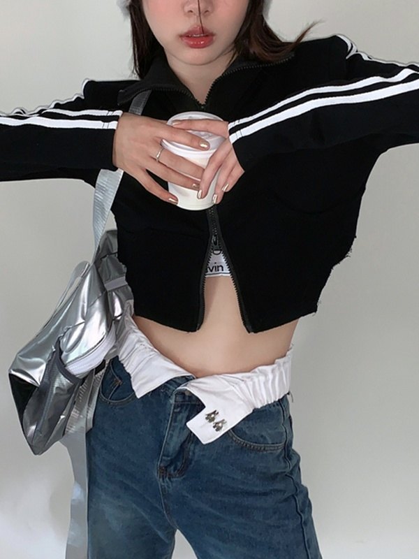 EMMIOL Asymmetric Side Stripe Cropped Jacket