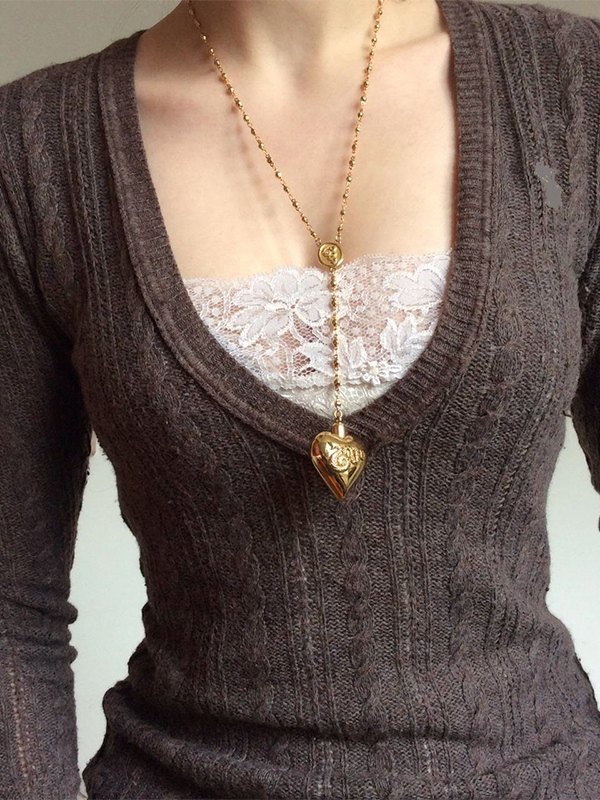 EMMIOL Vintage V Neck Cable Knit Top