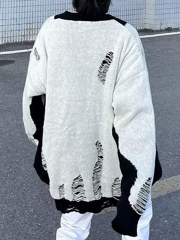 EMMIOL Contrasting Distressed Pullover Knit Sweater