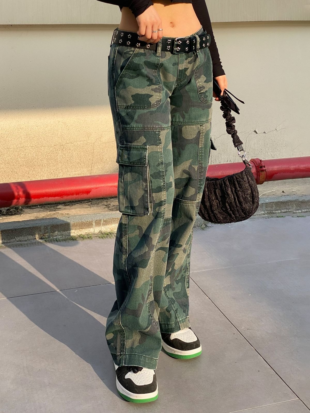 EMMIOL Green Camo Vintage Straight Cargo Jeans