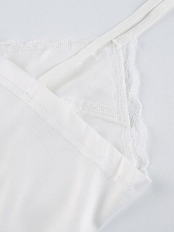 EMMIOL Button Up Lace Crop Cami Top