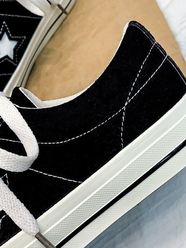 EMMIOL Zapatos planos con parche de pentagrama