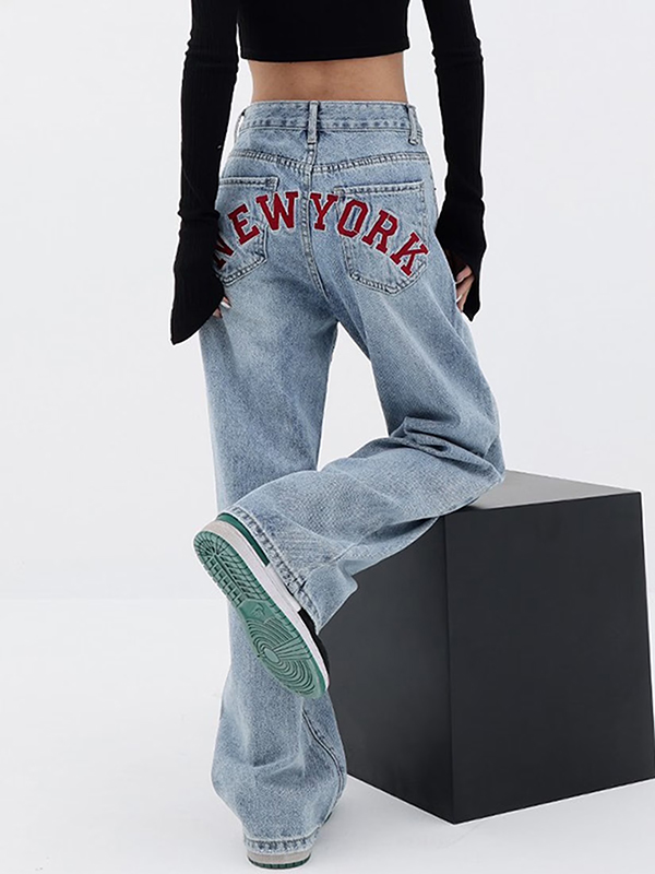 EMMIOL Jeans Boyfriend Baggy ricamati sul retro
