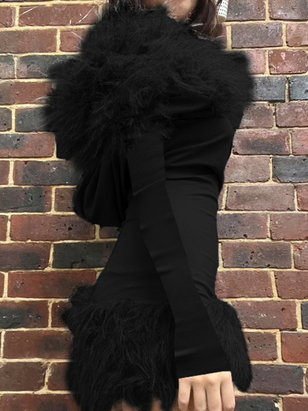 EMMIOL Fur-Trimmed Hooded Bodycon Mini Dress