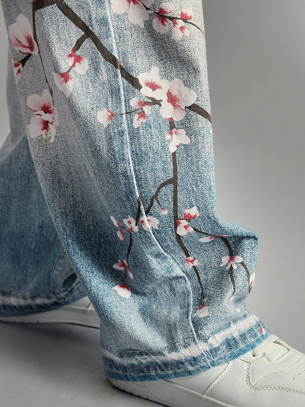 EMMIOL Vaqueros boyfriend con bordado de flor de durazno