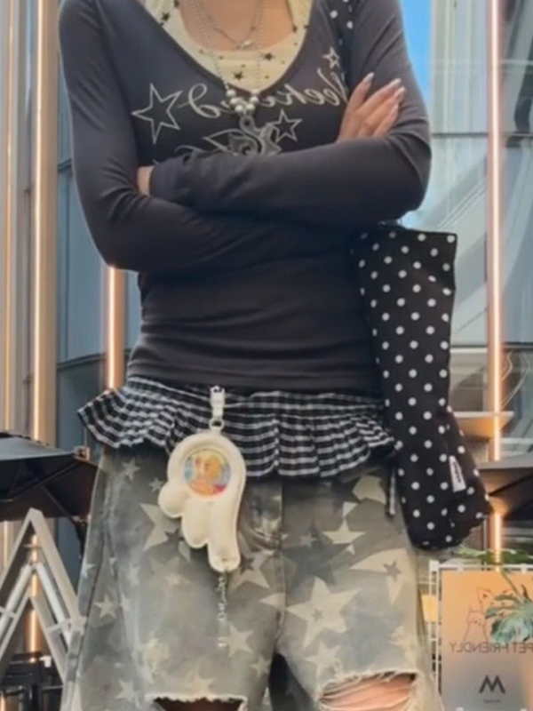 EMMIOL Loose With Star Print Long Sleeve