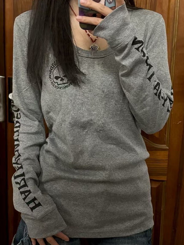 EMMIOL Skull Headline Pattern Print Sweaters