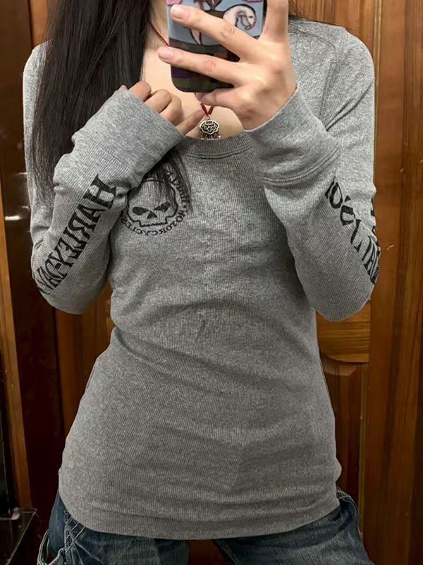 EMMIOL Skull Headline Pattern Print Sweaters