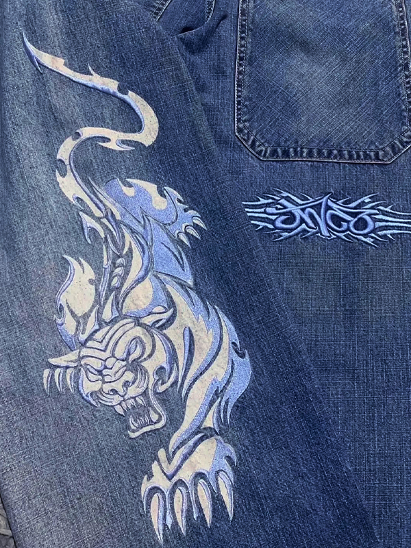 EMMIOL Hip Hop Street Boyfriendjeans mit Retro-Stickerei