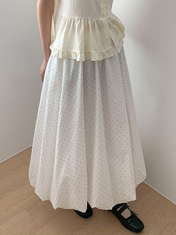 EMMIOL Dulce chica con falda larga de lunares blancos