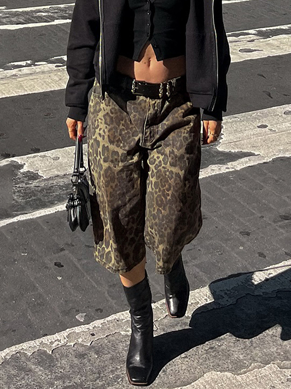 EMMIOL Trendy Street Style Leopard Print Denim Shorts
