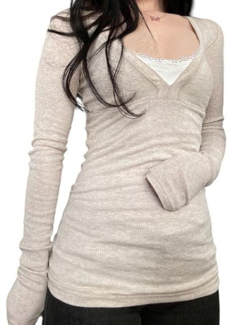 Maniche lunghe in pizzo patchwork con scollo a V