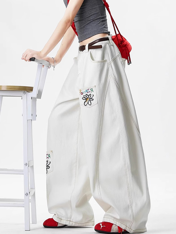 EMMIOL Jeans boyfriend con ricami floreali vintage americani