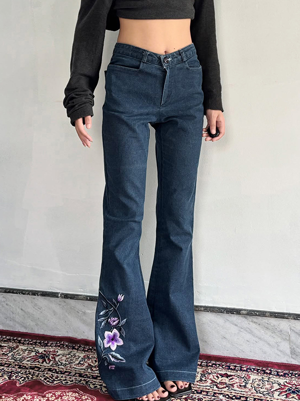 EMMIOL Jeans a zampa con ricamo floreale vintage
