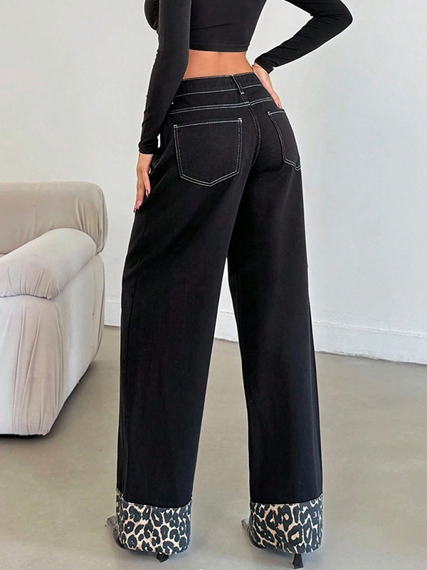 EMMIOL Jeans boyfriend con stampa leopardata e cuciture visibili