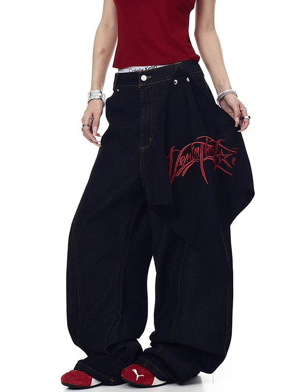 EMMIOL Jeans boyfriend con ricami vintage