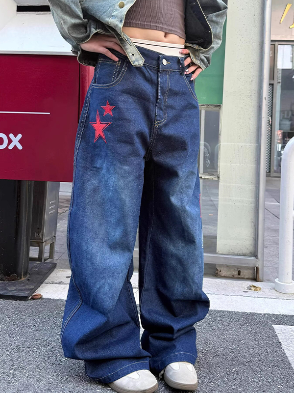 EMMIOL Jeans boyfriend con ricamo a stella digitale