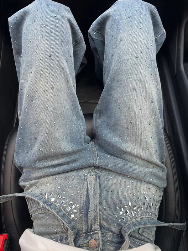 EMMIOL American-Style Rhinestones Boyfriend Jeans