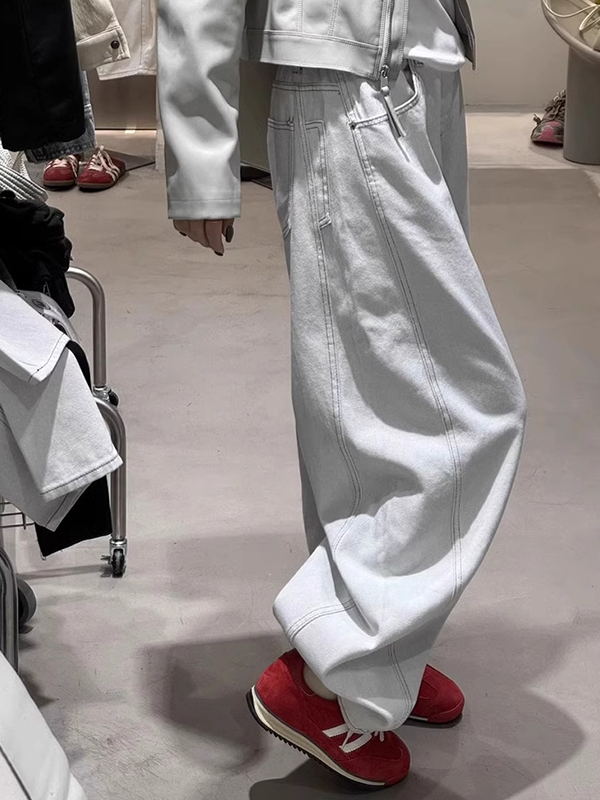 EMMIOL White Curved Blade Boyfriend Jeans