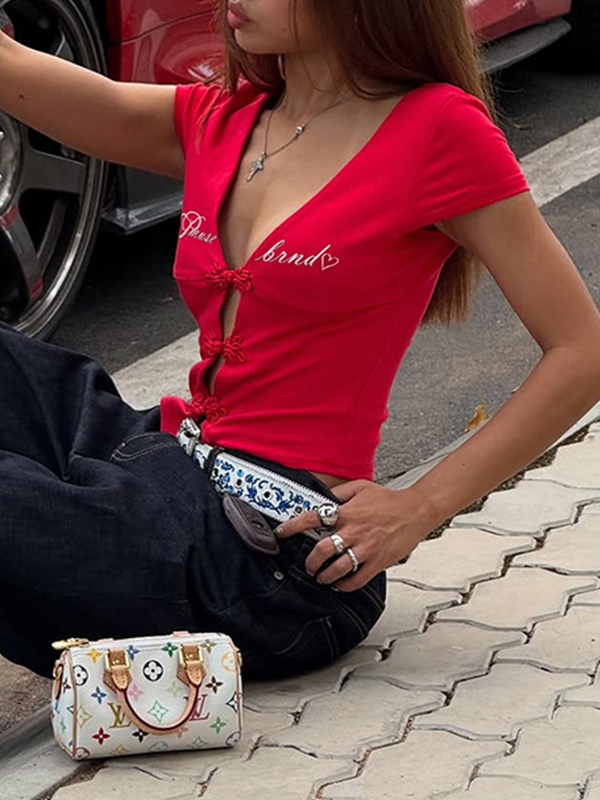 EMMIOL Kurzarmshirt mit Buchstabenprint für heiße Mädchen