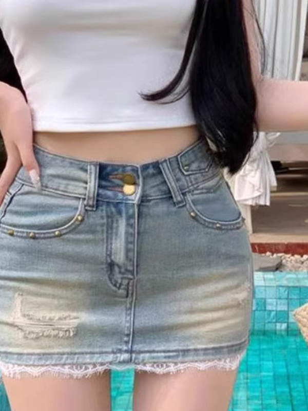 EMMIOL Minigonna con bordo smerlato