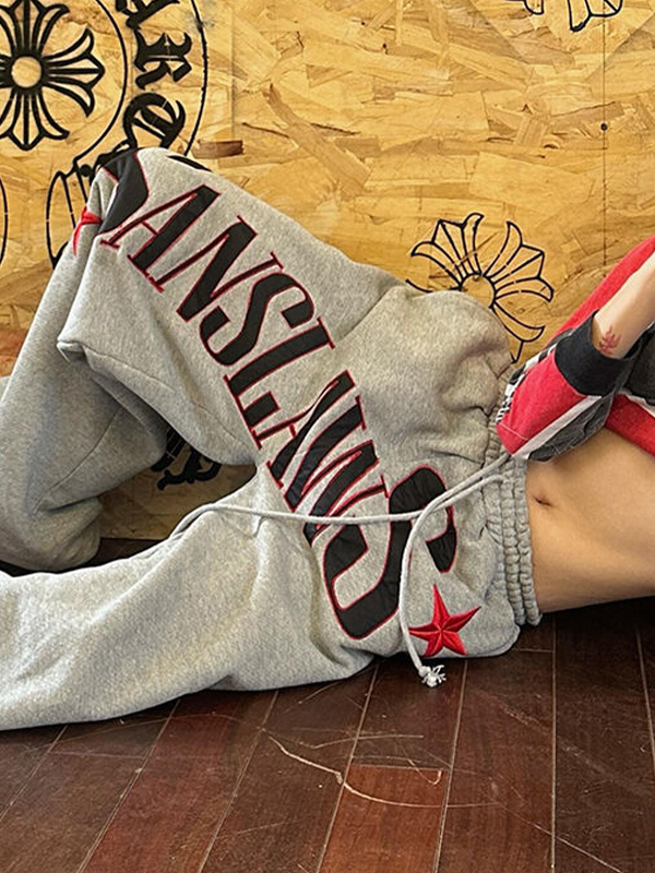 EMMIOL Jeans boyfriend ricamati in stile street americano