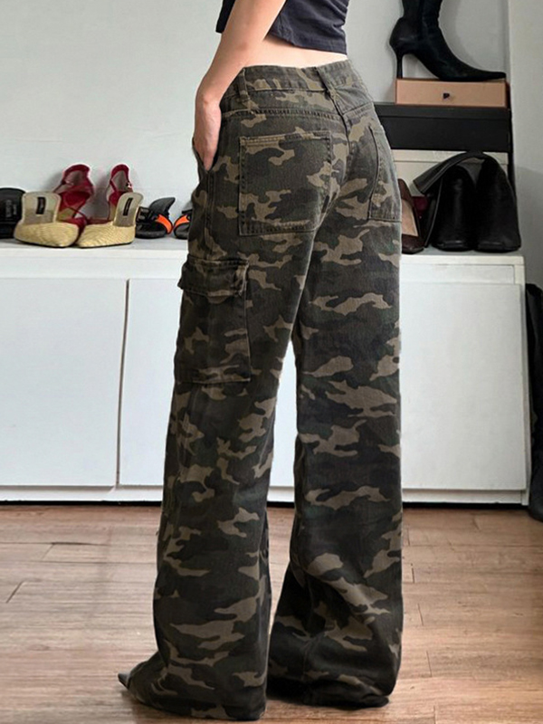 EMMIOL Boyfriend-Jeans mit Used-Look-Camouflage-Design