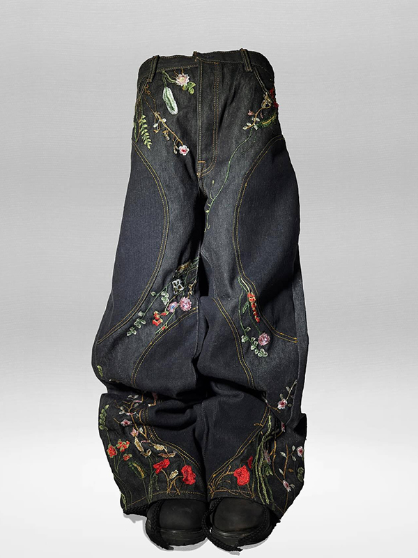 EMMIOL Modische Boyfriend-Jeans mit Stickerei