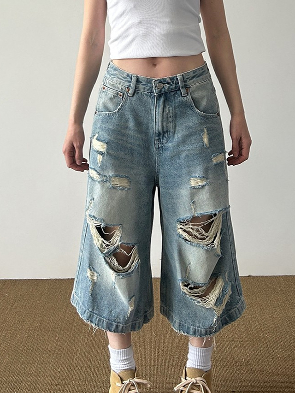 EMMIOL Vintage-Inspired Distressed Wash Denim Shorts