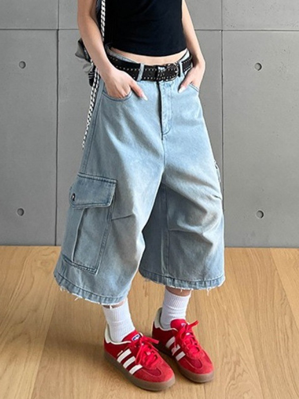 EMMIOL Wash-Creased Cropped Denim Shorts