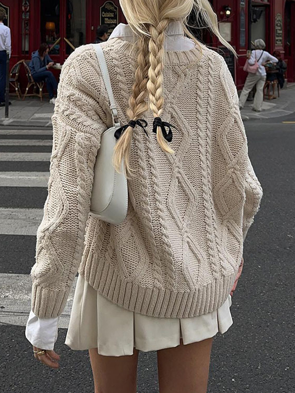 EMMIOL Off-White Twisted Flower Sweaters