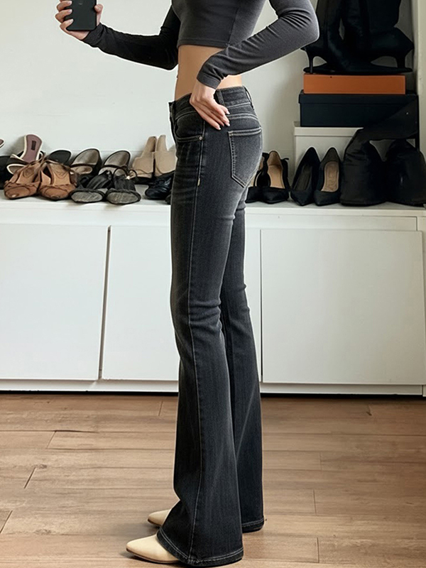 EMMIOL Distressed Low-Rise Flare Jeans