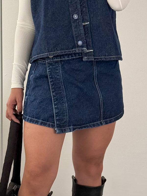 EMMIOL Asymmetric Design Mini Skirt