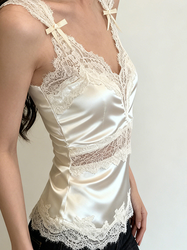EMMIOL Bow-Knot Lace Applique Tank Top