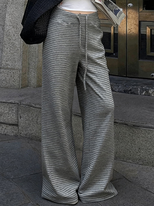 EMMIOL Pantaloni a gamba dritta con righe dalla vestibilità rilassata