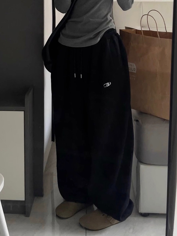 EMMIOL American Vintage Cuffed Straight Leg Pants