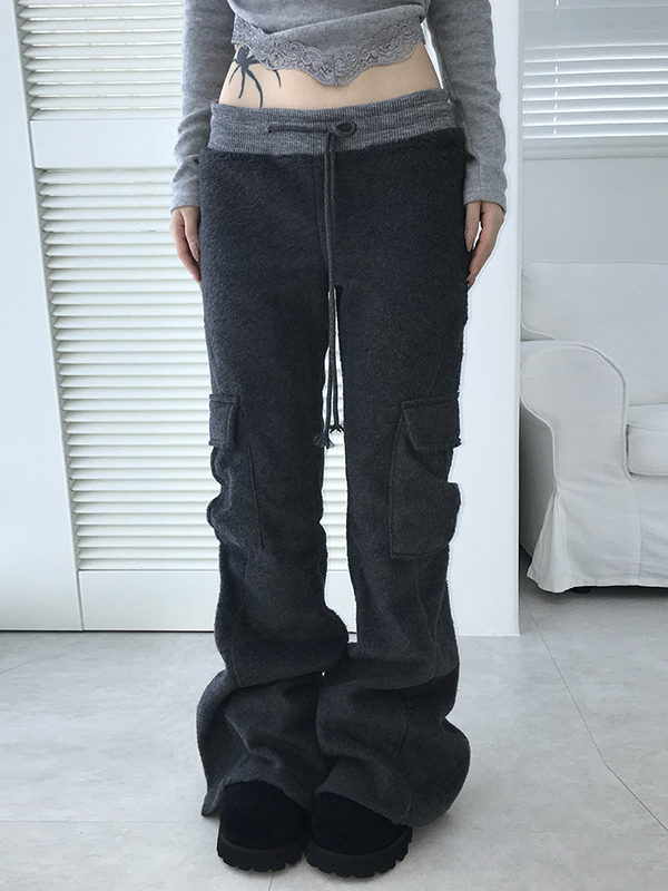 EMMIOL Street-Style Color-Blocking Straight Leg Pants