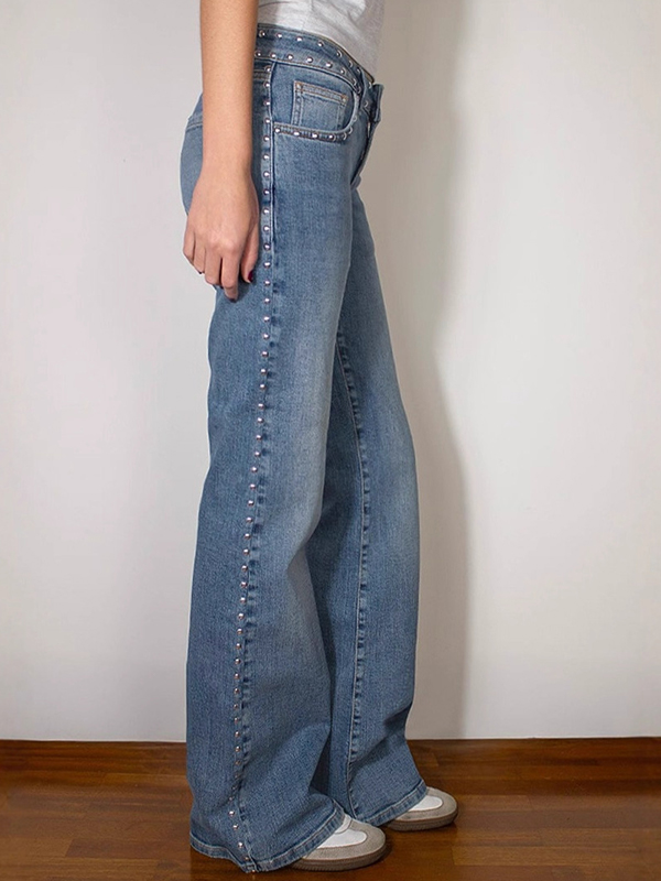 EMMIOL Vaqueros acampanados con remaches