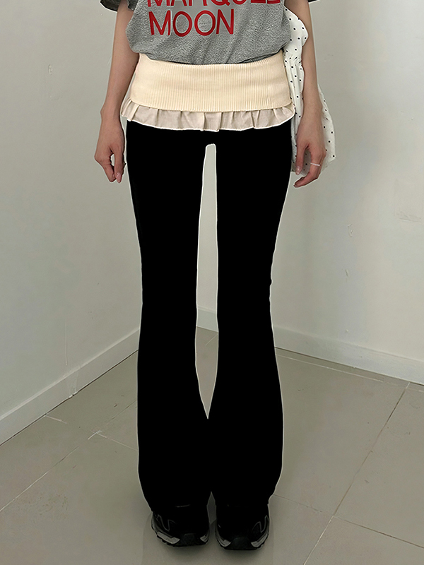 EMMIOL Color-Blocked Waist Ruffle Flare Jeans