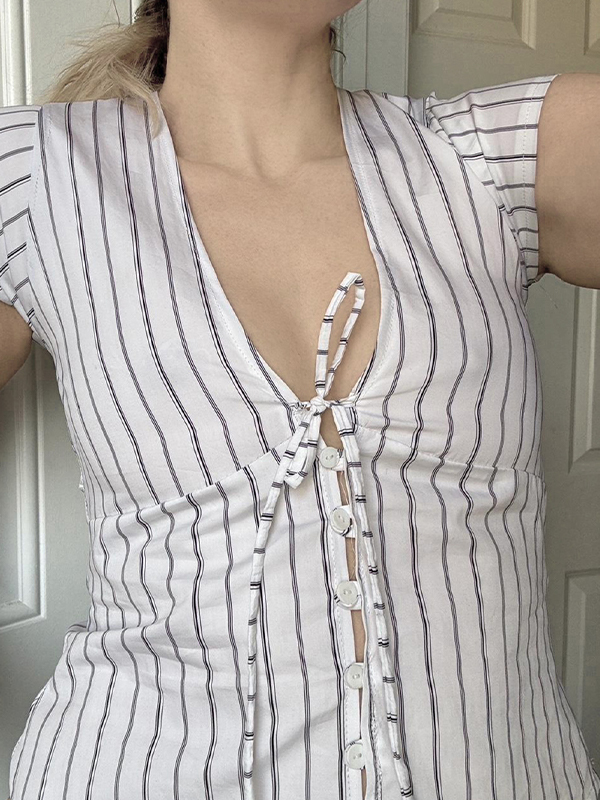 EMMIOL Maniche corte con scollo a V, bottoni sul davanti e annodati