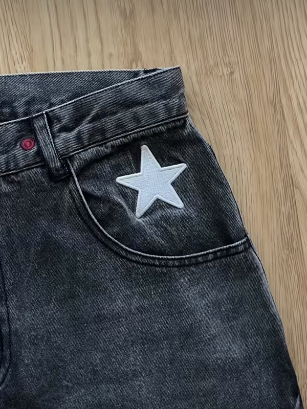 EMMIOL Cartoon Embroidery Boyfriend Jeans