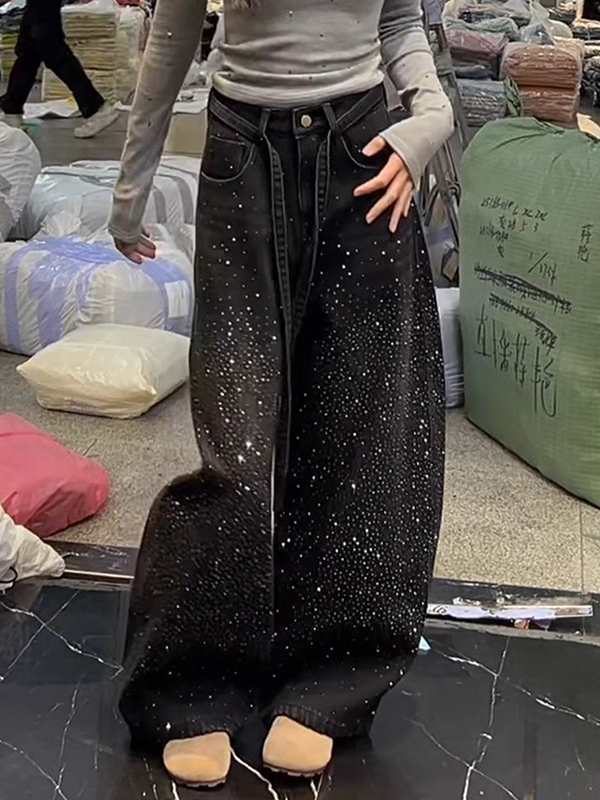 EMMIOL Jeans boyfriend con strass cielo stellato