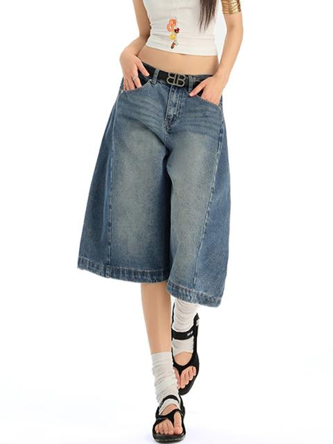 Vielseitige Jeansshorts mit weitem Bein