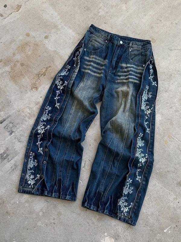 EMMIOL Lace Embroidery Boyfriend Jeans