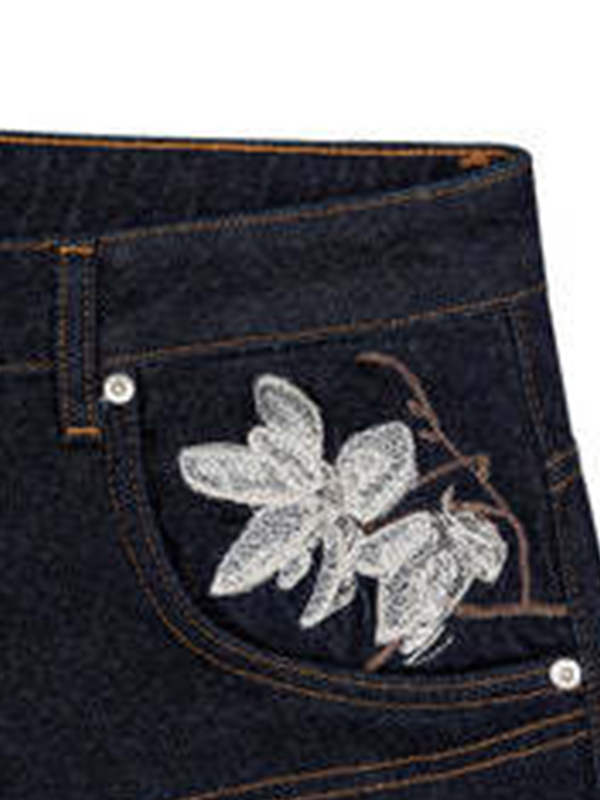 EMMIOL Flower Embroidery Boyfriend Jeans
