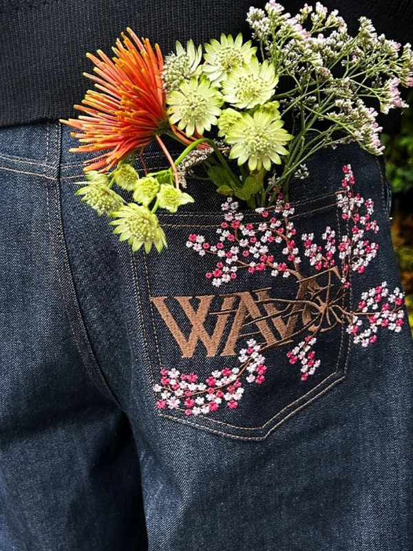 EMMIOL Cherry Blossom Embroidery Boyfriend Jeans