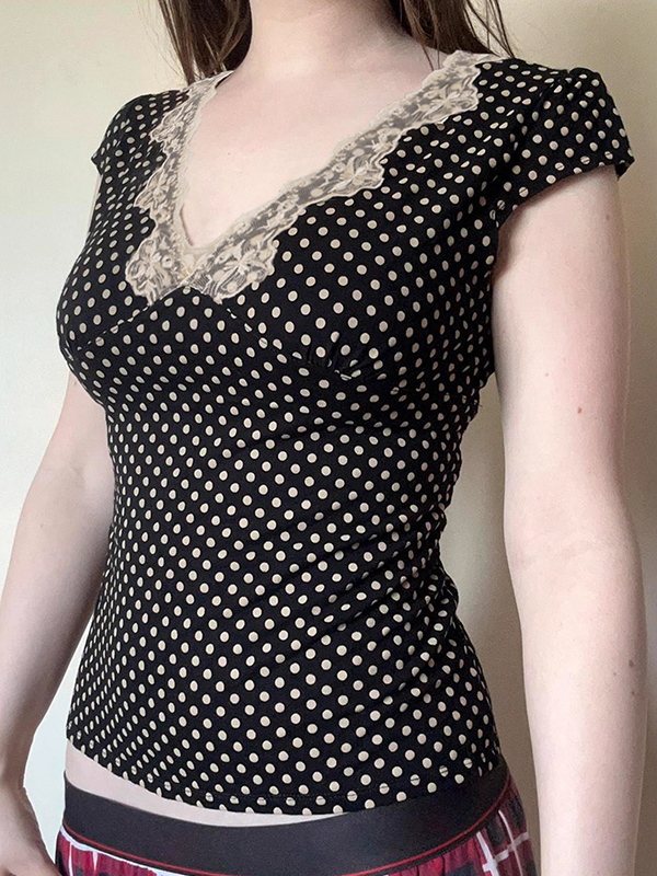 EMMIOL Encaje de lunares con escote en V profundo y manga corta