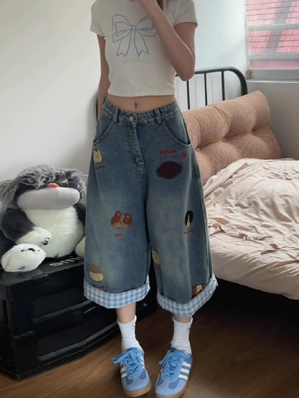 EMMIOL American-Style Puppy Embroidery Denim Shorts